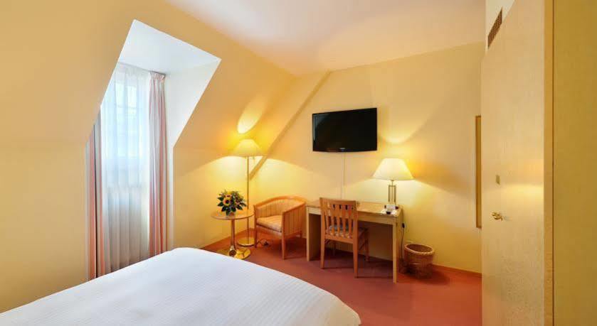Hotel Savoy Bern Buitenkant foto